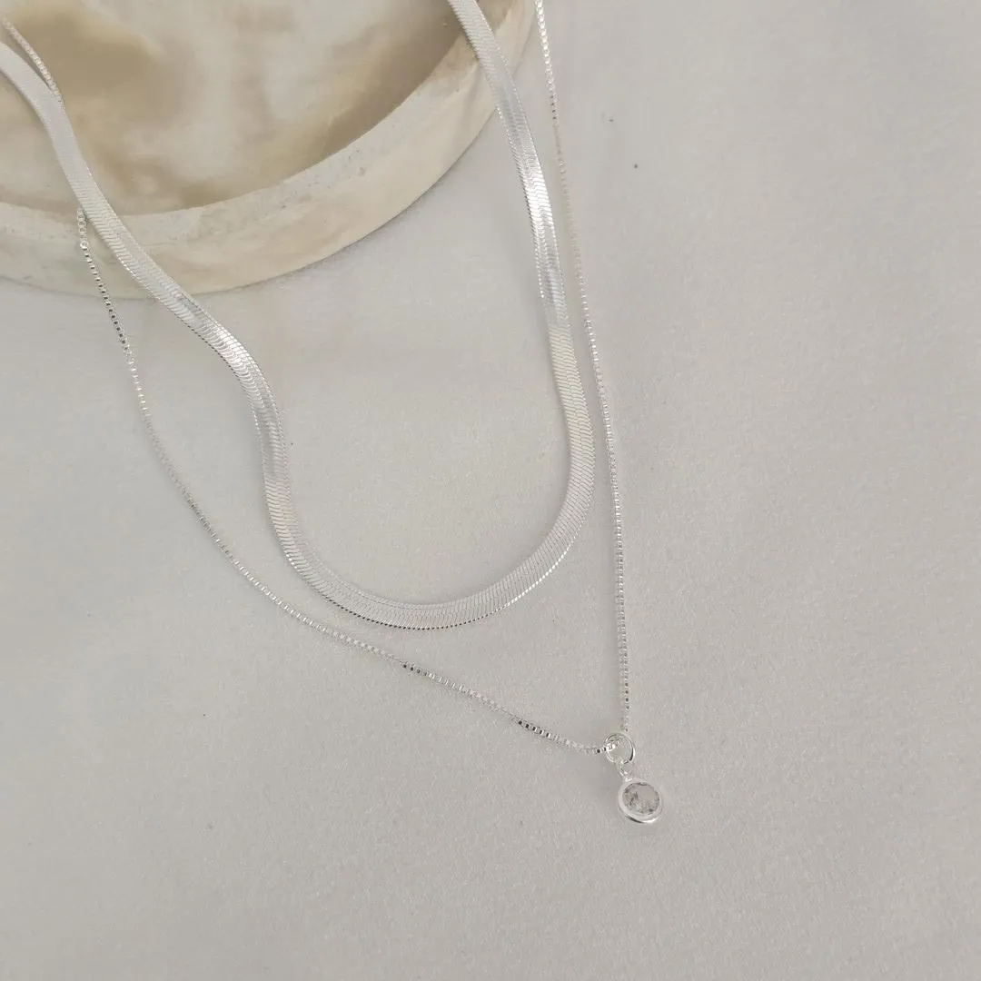 Colar Duplo Fita | Ponto Luz